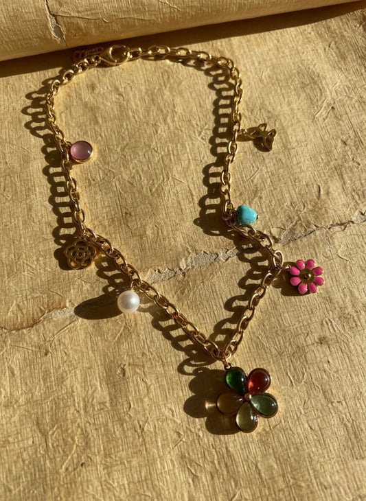 Vintage-Style Multi-Charm Floral Necklace